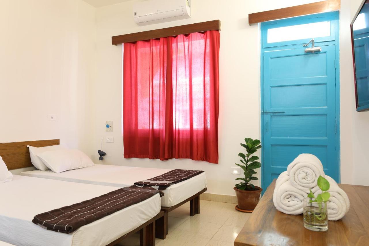 Teles Westend Hotel Marmagao Εξωτερικό φωτογραφία